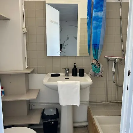 Apartamento Grand à 5mns De La Des Salins Hyères